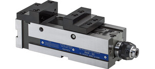 Ein NC-Kompaktspanner von Röhm, der aus Metall besteht und präzise Werkstücke fixieren kann.